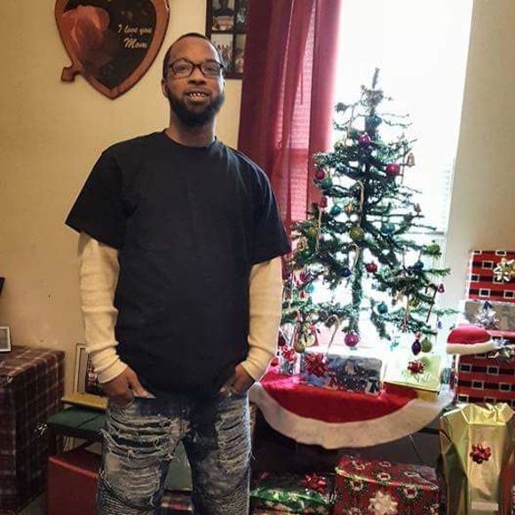 Profile Picture of Nate Green (@greennate233) on Poshmark