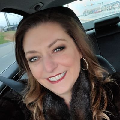 Profile Photo of Jennifer Costello (@arkia72) on Twitter