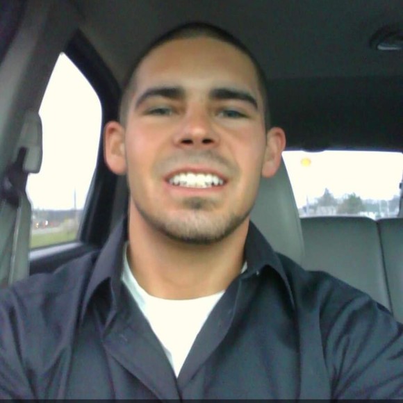 Profile Picture of Donald Zarbaugh (@donaldz21) on Poshmark