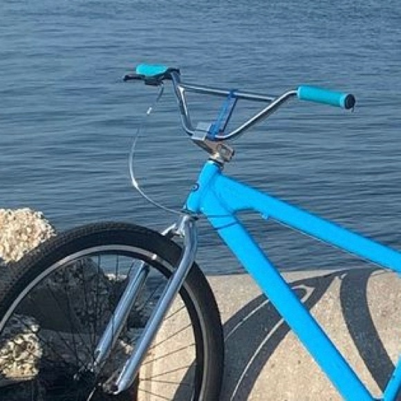 Profile Picture of Nicholas Kelble (@nkelble) on Poshmark