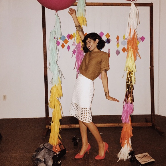 Profile Picture of Shellyann Alvarado (@seashell37) on Poshmark