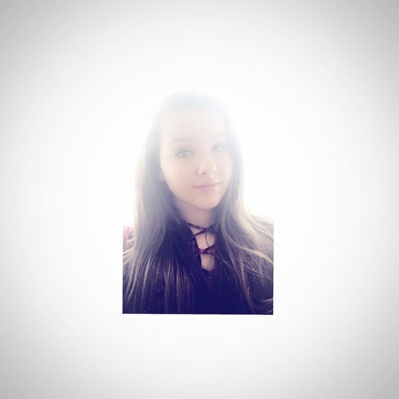 Profile Picture of Katherina Branicka (@crazyislife123) on Poshmark