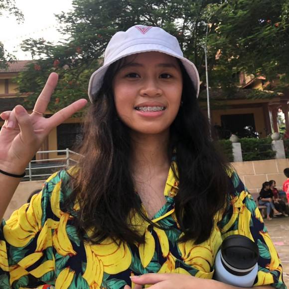 Profile Picture of Kellis Nguyen (@khangslim) on Poshmark