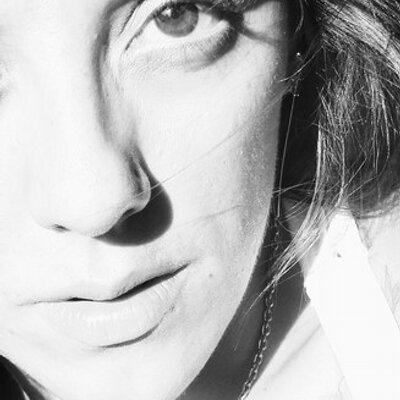 Profile Picture of Andrea Vander Laat (@AnVanderLaat) on Twitter