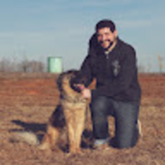 Profile Picture of Michael Felberbaum (@mfelberbaum) on Poshmark