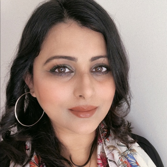 Profile Picture of Rajveer Kaur (@rajveer727) on Poshmark