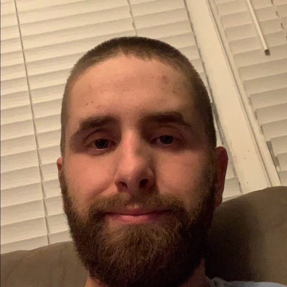 Profile Picture of Jerry Bennett (@jerryjr1997) on Poshmark