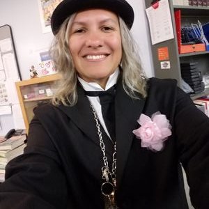 Profile Picture of Laura McFarlane (@Chantz3664) on Twitter