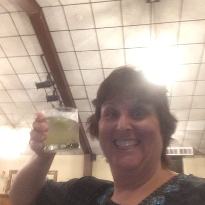 Kelli Flores - Twitter Profile Picture of Kelli Flores (@AtypicalMom69) on Twitter