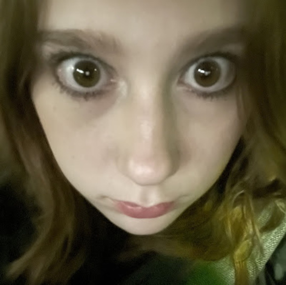 Profile Picture of Olivia Sharble (@olsharble09) on Poshmark