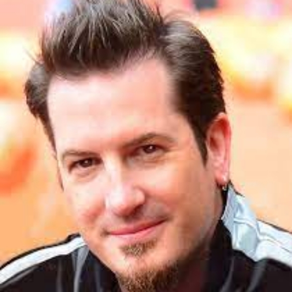 Profile Picture of Mark Brooks (@markbrooks804) on Poshmark