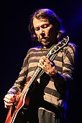 Profile Picture of Lenine (musician) - Wikipediaon Wikipedia