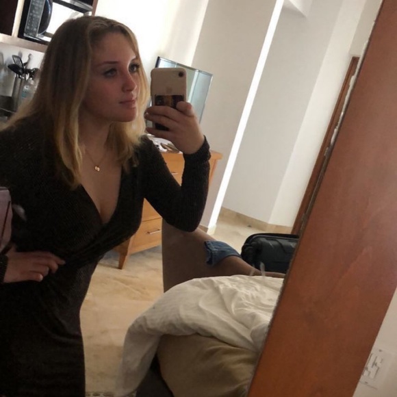 Mia Guerrina - Poshmark Profile Picture of Mia Guerrina (@mia_guerrina) on Poshmark