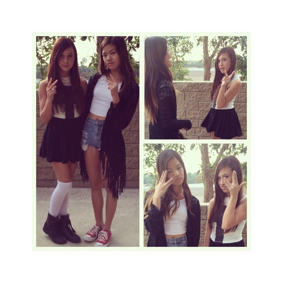 Profile Picture of Cammy Creager (@cammy_c) on Poshmark