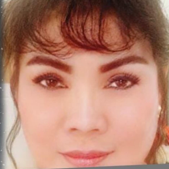 Profile Picture of Minda Belandres (@magandato) on Poshmark