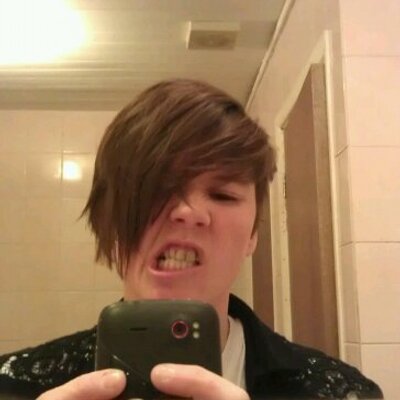 Profile Picture of Sheena moore (@Sheenamoore4) on Twitter