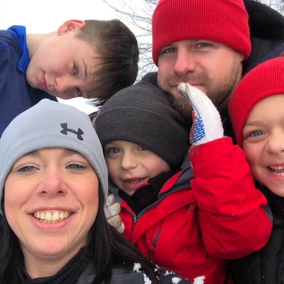 Profile Picture of Christine Mossner matzke (@christinemossne) on Poshmark