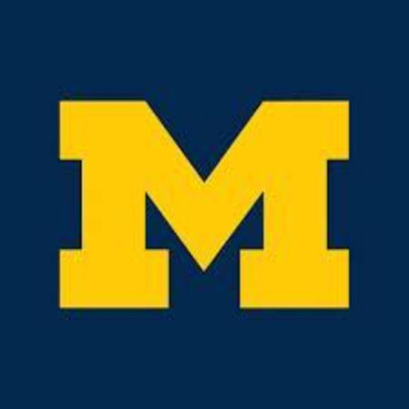 Gavin Currier - Poshmark Profile Picture of Gavin Currier (@gavin_currier) on Poshmark