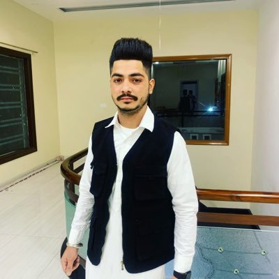 Profile Picture of Davinder Bhardwaj (@Davinde69922802) on Twitter