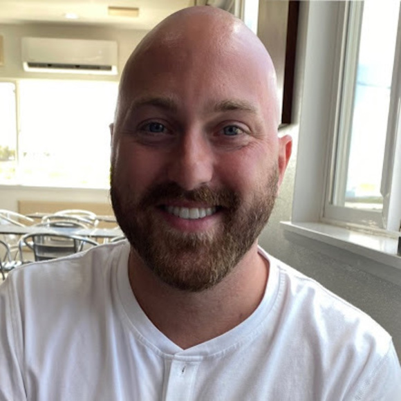 Profile Picture of Josiah Mihok (@mihokjosiah) on Poshmark