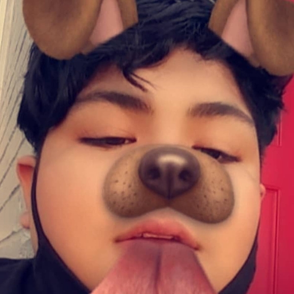 Profile Picture of Abraham Robles (@abraham_robles) on Poshmark