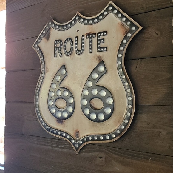 Profile Picture of Brian Brown (@blcgbrown) on Poshmark