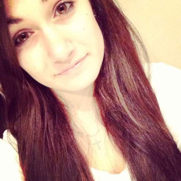 Profile Picture of Devon Ragolia (@humpingcows) on Poshmark