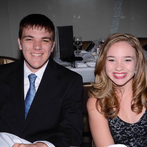 Profile Picture of Lesley Schefers (@ljsch31) on Poshmark