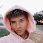 Profile Picture of ~Troy Field~ (@trxy._.fieldz) on Instagram