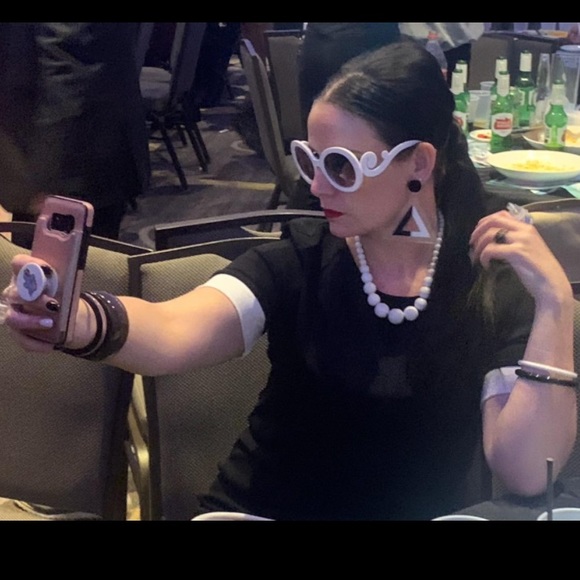 Profile Picture of Dana Fleischhacker (@danakay519) on Poshmark