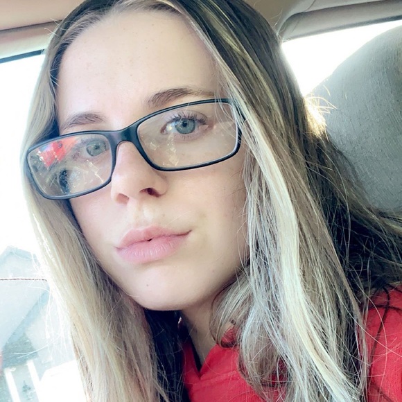 Profile Picture of Jenna Varner (@jennavarner10) on Poshmark