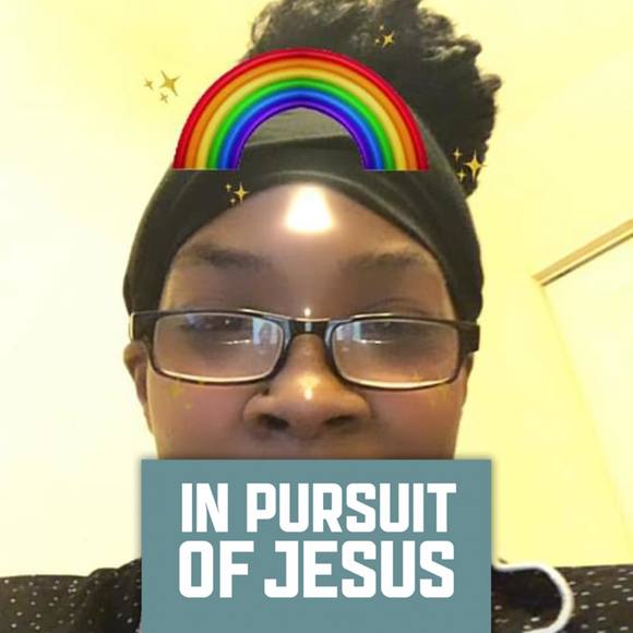 Profile Picture of Delores Matthews (@dot252000) on Poshmark