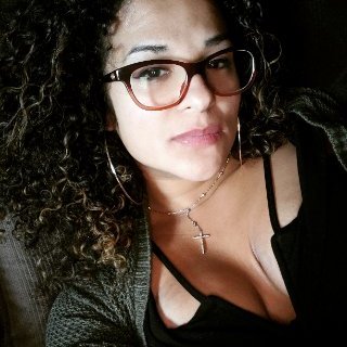 Profile Picture of pamela andradeon Twitter