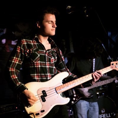 Profile Picture of Tom (@tom_brody) on Twitter