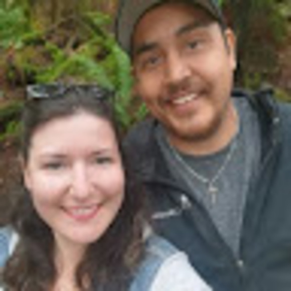 Profile Picture of Caity Bellows (@cbellows55) on Poshmark