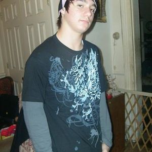 Profile Picture of Jonathan Brazzell (@sk8rboiy98) on Myspace