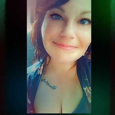 Profile Picture of SaNdY JO (@thesandybeach) on Twitter