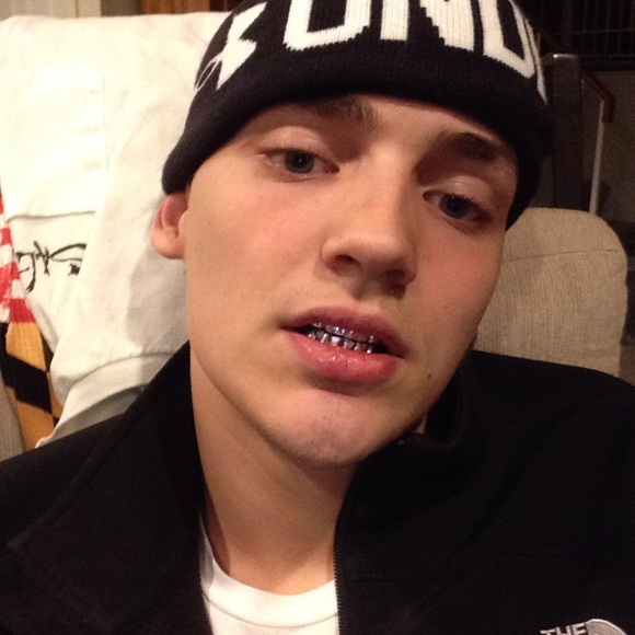 Profile Picture of Alex Calhoun (@410plug) on Poshmark