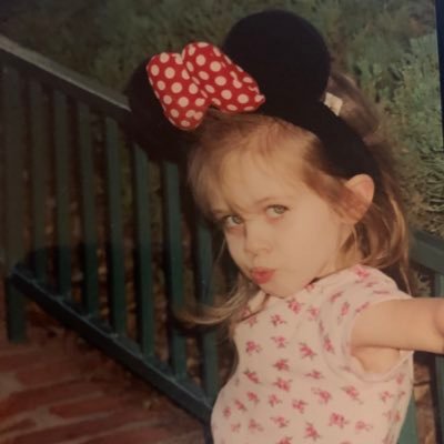 Profile Picture of Maddie Ellison (@MaddieClaire21) on Twitter