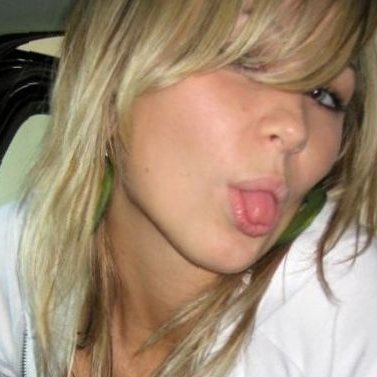 Profile Picture of Eunice Wolf (@Eunice00033106) on Twitter