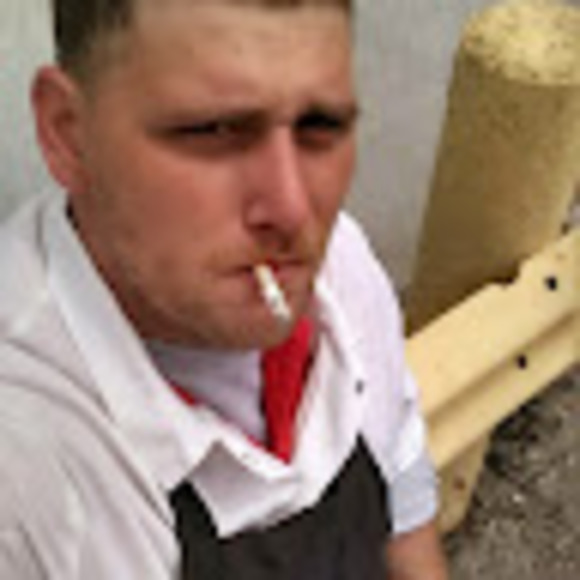 Profile Picture of Gary Honas (@garyhonas) on Poshmark