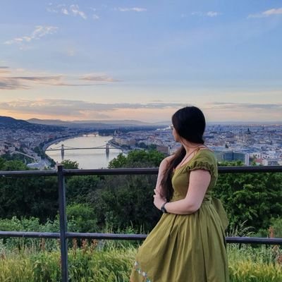 Profile Picture of Negar Pourabedin (@NegarPourabedin) on Twitter