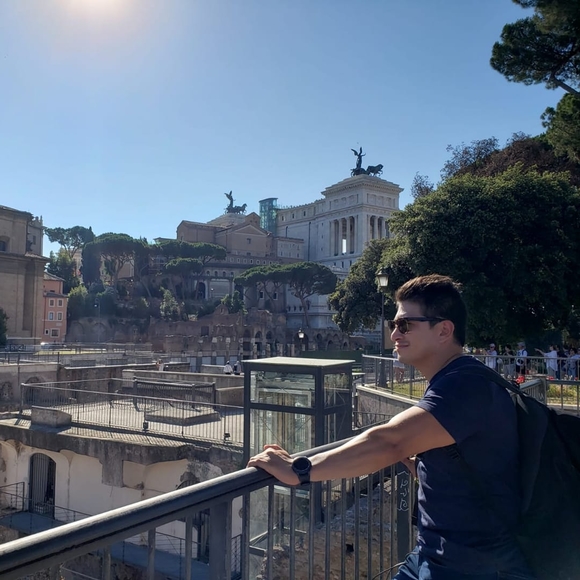 Profile Picture of Hernando Cupajita santos (@hernagab282) on Poshmark
