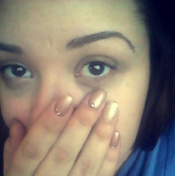 Profile Picture of Danielle Saucier (@daniellemrp11) on Poshmark