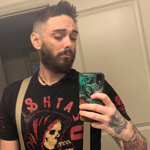 Robert Lankford - Poshmark Profile Picture of Robert Lankford (@roblankford17) on Poshmark