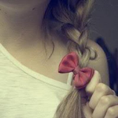 Profile Picture of Аня (@AnyutkaBabilya) on Twitter