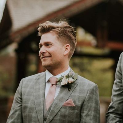 Profile Picture of KM7 (@kevin_munson) on Twitter