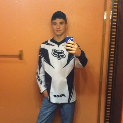 Chris Poindexter - Twitter Profile Picture of Chris Poindexter (@yamahaboyzz) on Twitter