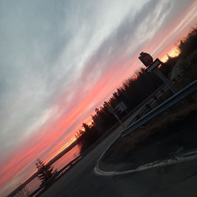 Profile Picture of Vicky (@vicky_guy23) on Twitter