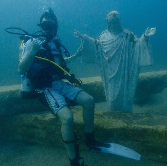 Profile Picture of Michael Devine (@mdevscp13usna) on Poshmark